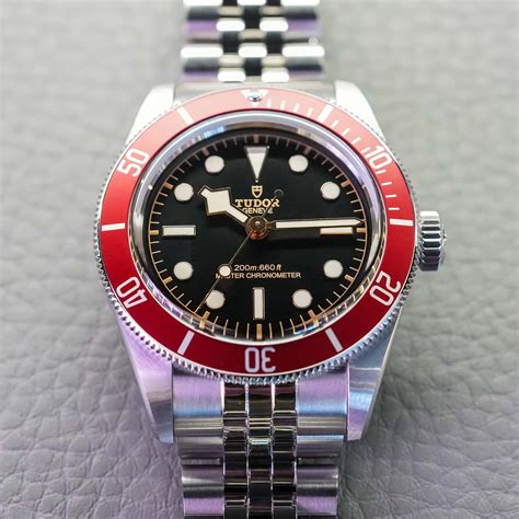 tudor black bay burgundy review|tudor black bay 41mm review.